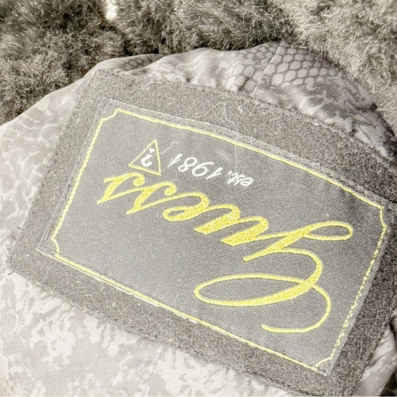 Guess Black Leather Jacket with Fur Trim and Asymmetrical Zipper - Picture 6 of 8